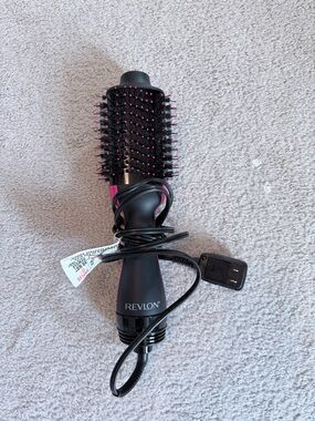 Revlon One Step Volumizer Hair Dryer and Brush